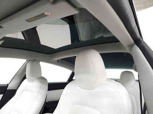 Used 2019 Tesla Model 3 Long Range image 14