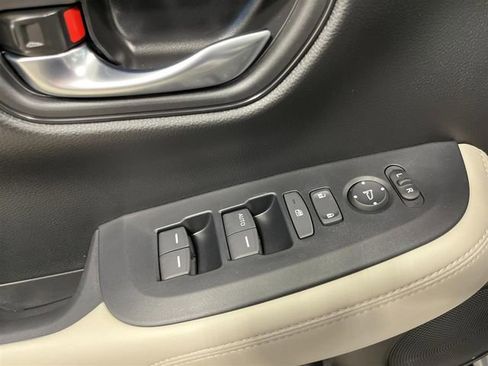 New 2026 Honda HR-V LX image 12