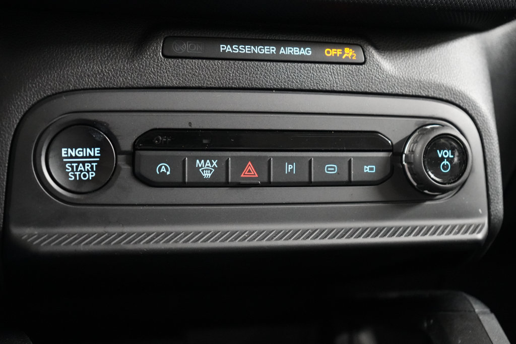 Certified 2025 Ford Bronco Sport Badlands AWD/4WD image 19