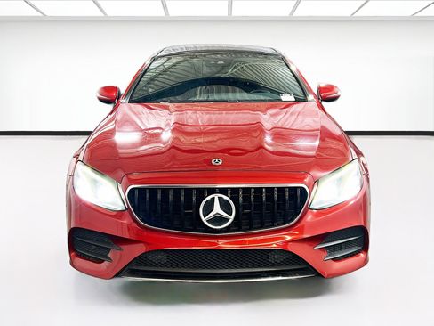 Used 2018 Mercedes-Benz E 400 4MATIC Coupe image 2