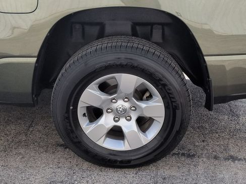 Used 2021 RAM 1500 Big Horn AWD/4WD image 33