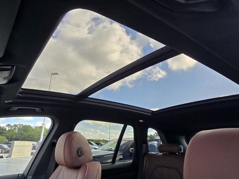 New 2026 BMW X5 xDrive40i w/ M Sport Package image 16