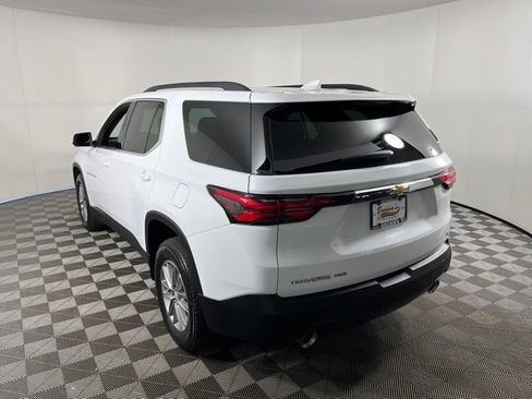 Used 2023 Chevrolet Traverse LT image 5