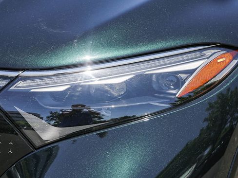 Certified 2023 Mercedes-Benz EQS 580 4MATIC SUV image 7