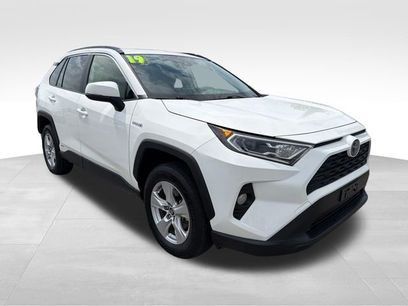 Used 2019 Toyota RAV4 XLE w/ Convenience Package