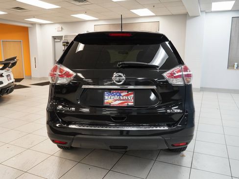 Used 2016 Nissan Rogue SL w/ SL Premium Package image 9