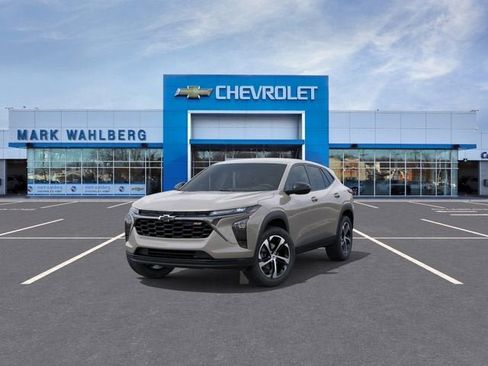 New 2026 Chevrolet Trax RS w/ Driver Confidence Package FWD image 8