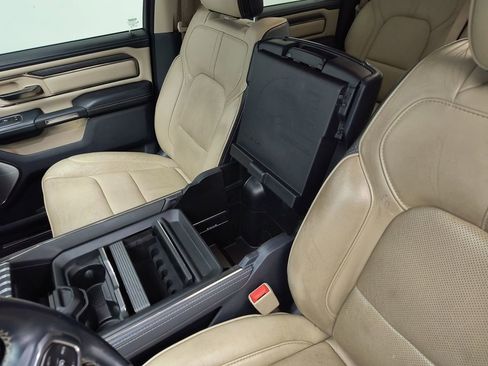 Used 2020 RAM 1500 Limited image 28