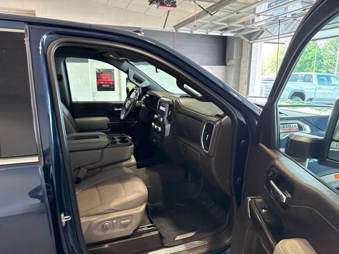 Used 2020 GMC Sierra 2500 SLT w/ Gooseneck/5TH Wheel Package AWD/4WD image 12