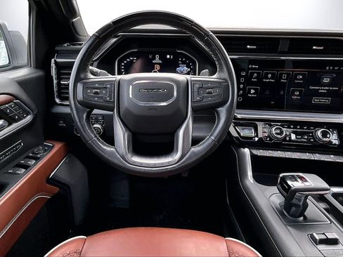 Used 2023 GMC Sierra 1500 Denali Ultimate image 11