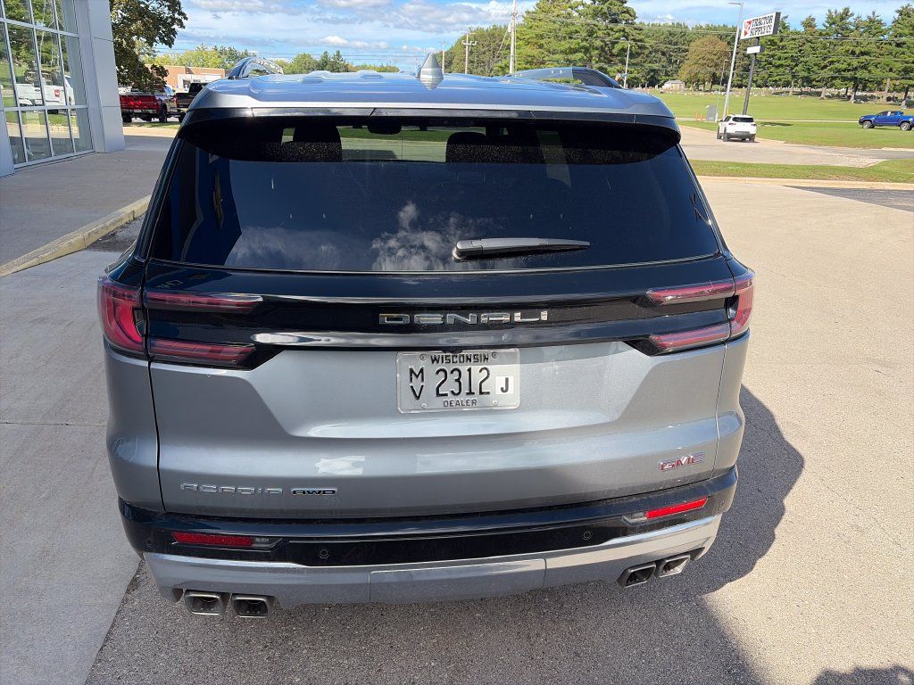 Used 2026 GMC Acadia Denali w/ Super Cruise Package AWD/4WD image 8