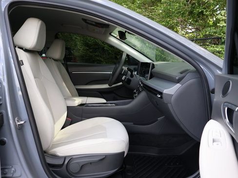 Used 2024 Hyundai Sonata SEL FWD image 38