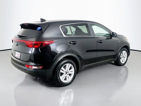 Used 2019 Kia Sportage LX AWD/4WD image 16