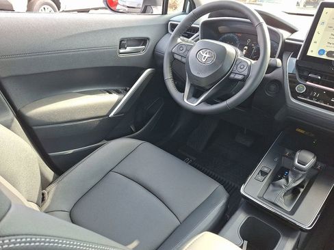 New 2026 Toyota Corolla Cross XLE AWD/4WD image 9