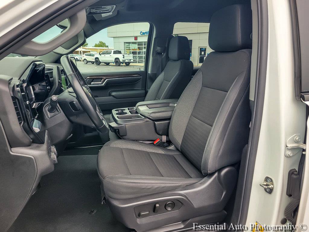 Certified 2024 Chevrolet Silverado 1500 LT AWD/4WD image 10