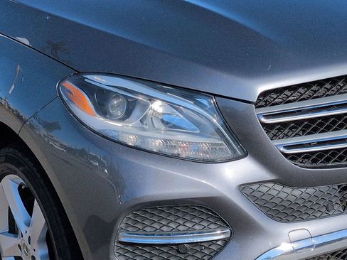 Used 2018 Mercedes-Benz GLE 350 image 10