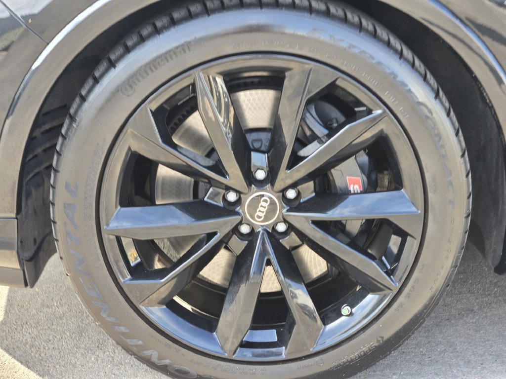 Used 2023 Audi SQ7 Premium Plus AWD/4WD image 15