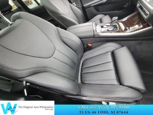 Used 2021 BMW X5 xDrive40i w/ Convenience Package image 19
