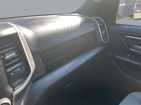 Used 2023 RAM 1500 Big Horn image 36