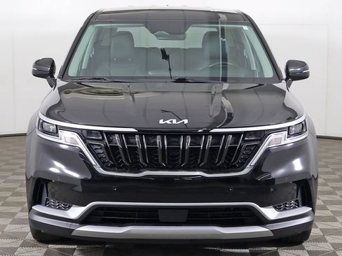 Certified 2024 Kia Carnival EX FWD image 12
