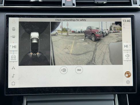 Used 2024 Land Rover Range Rover Velar S image 28