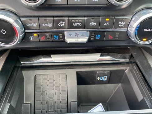 Used 2023 Ford F250 Lariat w/ Sport Appearance Package image 44