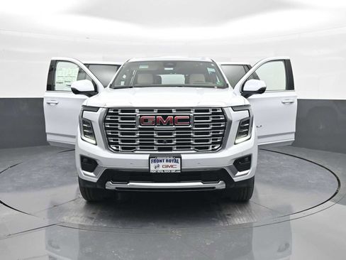 New 2026 GMC Yukon Denali w/ Denali Reserve Package image 1