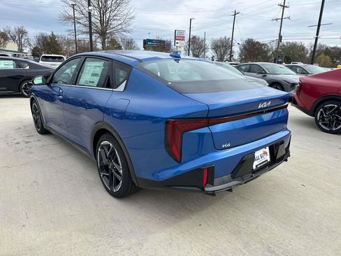 New 2026 Kia K4 EX w/ GT-Line Premium Package FWD image 7