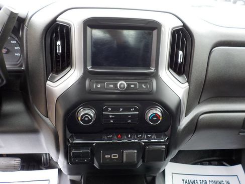 Used 2022 Chevrolet Silverado 2500 W/T w/ WT Fleet Convenience Package RWD image 16