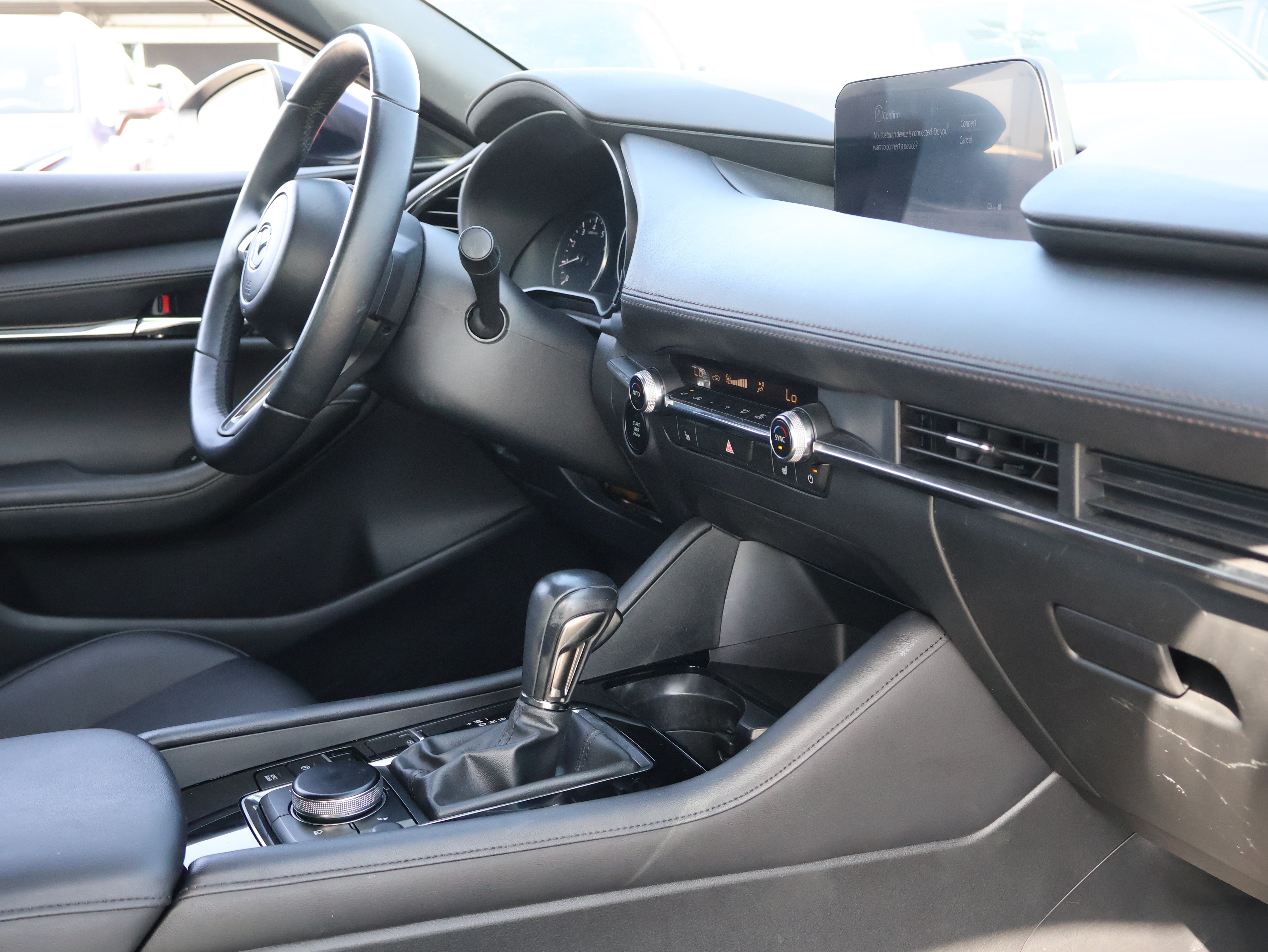 Used 2024 MAZDA MAZDA3 s FWD image 9