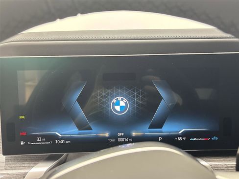 New 2026 BMW 740i xDrive w/ Executive Package image 28
