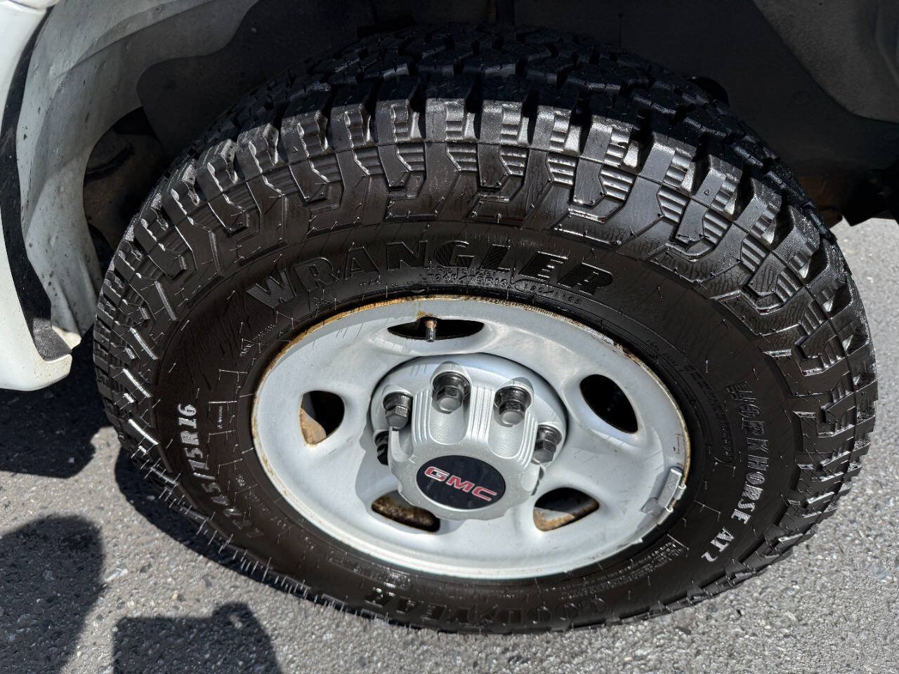 Used 2013 GMC Savana 2500 RWD image 12