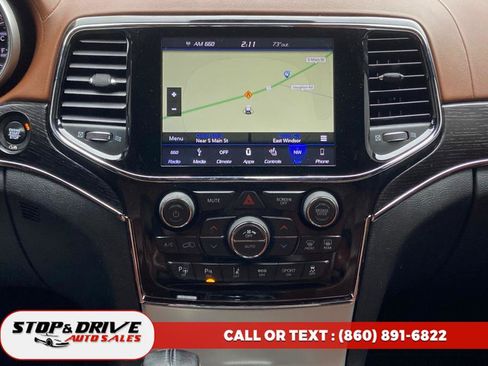 Used 2019 Jeep Grand Cherokee Summit w/ Platinum Series Group image 12