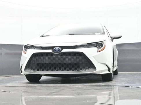 Used 2022 Toyota Corolla LE FWD image 51