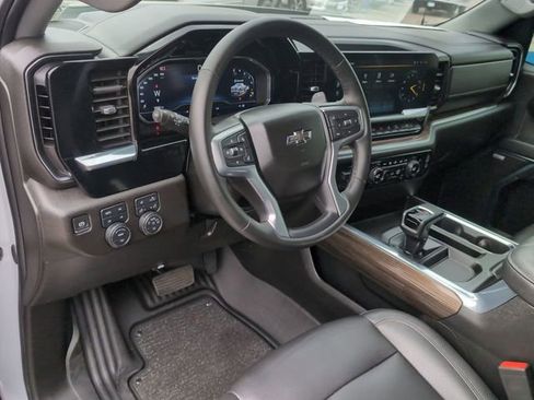 Used 2024 Chevrolet Silverado 1500 RST w/ All Star Edition Plus image 10