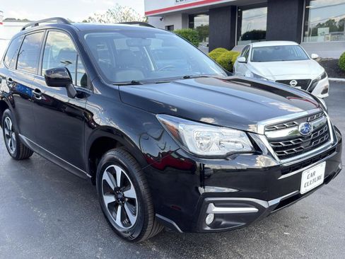 Used 2018 Subaru Forester 2.5i Limited w/ Popular Package #2 AWD/4WD image 2