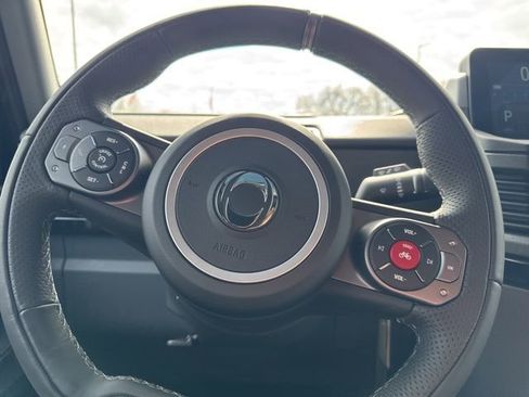 New 2026 INEOS Grenadier Black Edition image 10