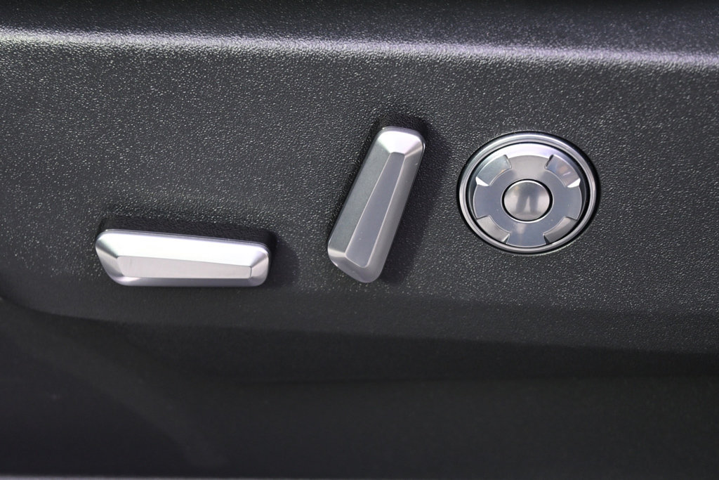New 2026 Lincoln Navigator Black Label AWD/4WD image 14