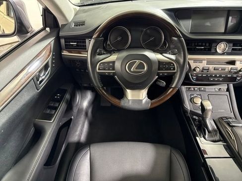 Used 2017 Lexus ES 350 350 image 30