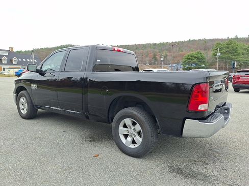 Used 2024 RAM 1500 Classic SLT image 7