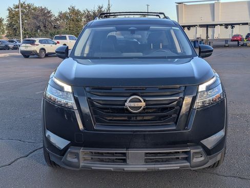 Certified 2022 Nissan Pathfinder SV w/ SV Black Package image 9