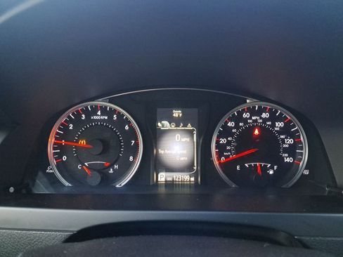 Used 2017 Toyota Camry XSE image 20