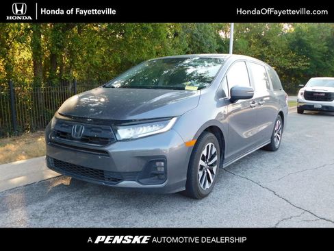 Certified 2025 Honda Odyssey EX-L image 1