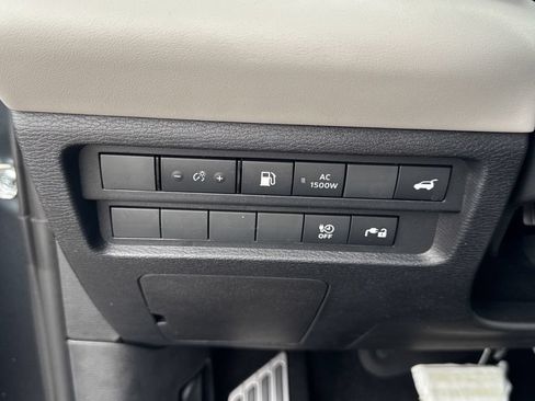 New 2026 Mitsubishi Outlander SEL AWD/4WD image 19