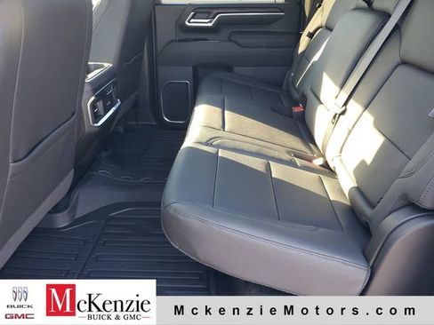 New 2026 GMC Sierra 3500 SLT w/ SLT Premium Package AWD/4WD image 21