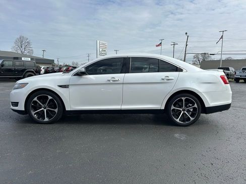 Used 2014 Ford Taurus SEL w/ Equipment Group 201A image 8