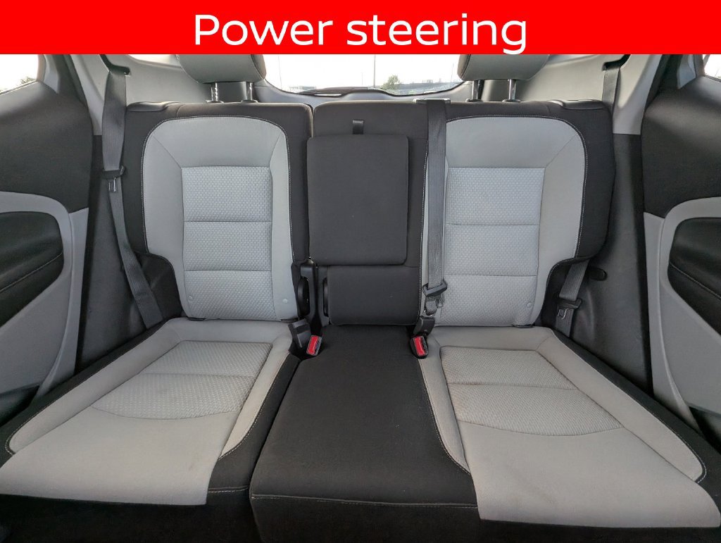 Used 2023 GMC Terrain SLE w/ LPO, Floor Liner Package FWD image 26