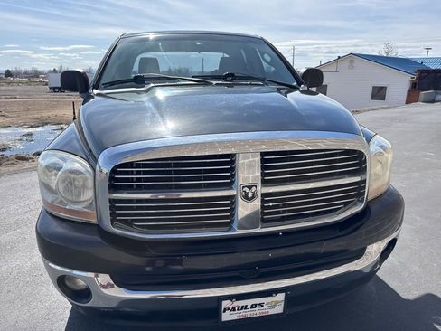 Used 2006 Dodge Ram 1500 Truck SLT image 2