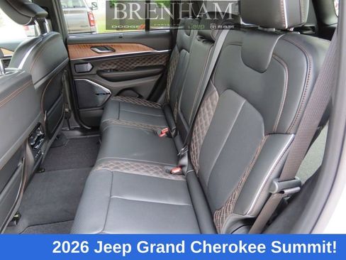 New 2026 Jeep Grand Cherokee Summit w/ Obsidian Package AWD/4WD image 13