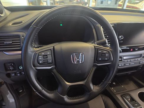 Certified 2024 Honda Ridgeline RTL image 38